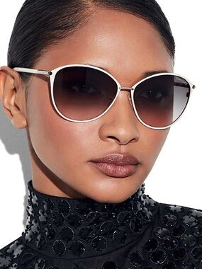 TOM FORD Penelope Ivory Frame Sunglasses with Brown Gradient Lenses TF320 NWOT